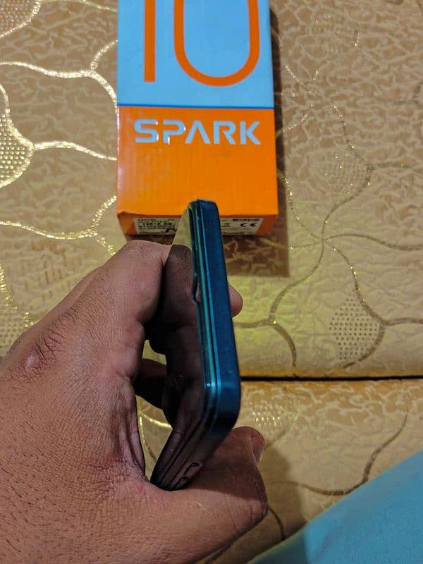 Tecno spark 10 condition 10/10 2