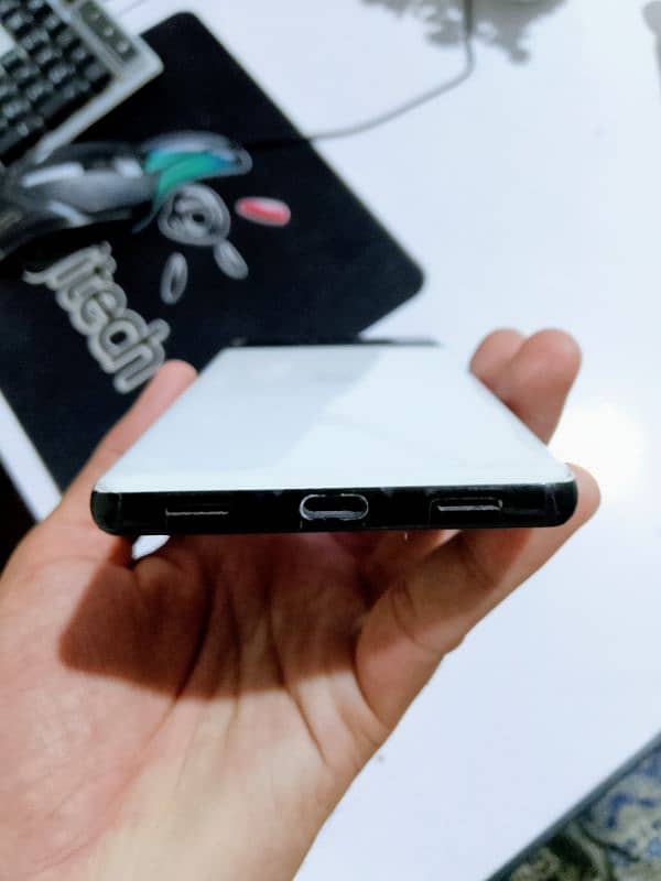 Google Pixel 6A 0
