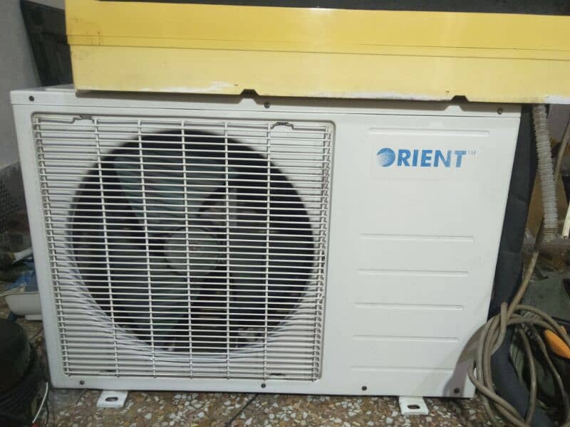orient 1 ton for sale condition 10/9 40k 6 month gas waranty fast coll 1