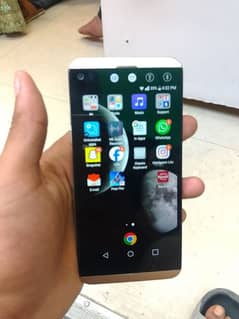 LG