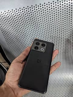 One plus 10Pro 12GB 256GB . 03257907903