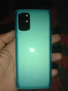 ONE PLUS 8T (EXCHANGE POSSIBLE)