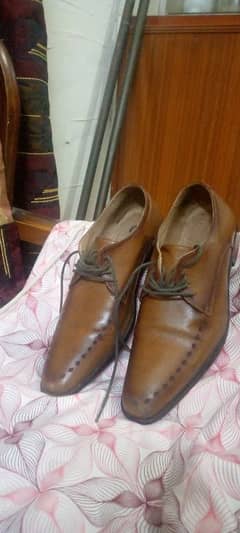 Formal Leather Shoes ( Pierre Cardin) For Sale