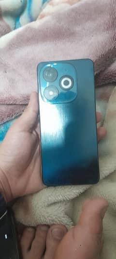 Infinix Smart 8 pro X6525B 8 Ram 128GB memory