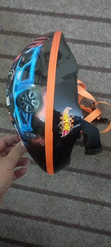 Helmet 1