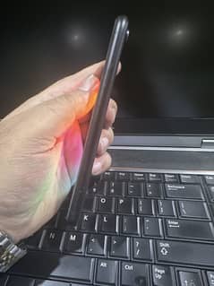 IPHONE XR 64 GB