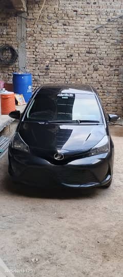 Toyota Vitz 2014