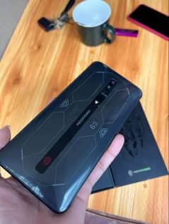 red majic 6s pro 12/128 GB 03220889193 my whatsapp number