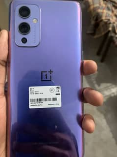one Plus 9 5g 8/128GB