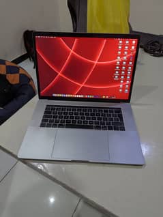 MacBook Pro 2019 15"