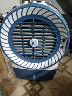 Air  water colar