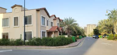 Iqbal Villas 152sq yd Close to Entrance of BTK 3Bed One Unit Villas FOR SALE