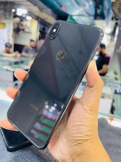 Iphone xsmax pta approved 64gb