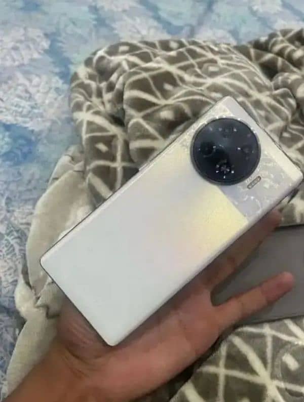 03204517750 call 10/9 condition h kafi achi cheez h 0