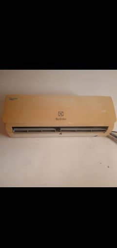 Electrolux split AC