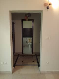 4marla 2beds tv lounge kitchen attached baths neat clean upper portion for rent in G 13 4 islamabad