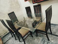 Dining table with 6 chairs for urgent sale