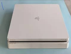 PLAYSTATION 4 SLIM 500GB