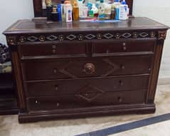 Elegant Wooden Dressing Table with Mirror – Great Condition –
