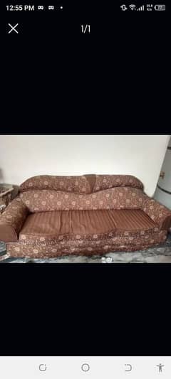 3 seatr sofa in reasnble price