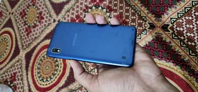 Samsung A10