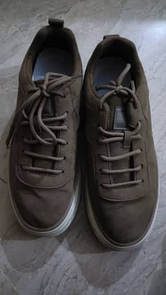 just 2 times used (branded shoes)