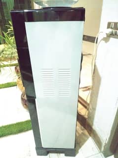 DELITE DISPENSER