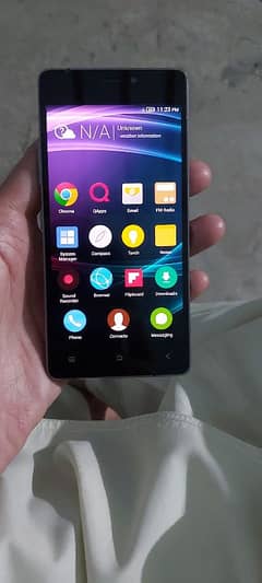 Qmobile z7 9/10 condition all ok call and whatsaap 03134301234