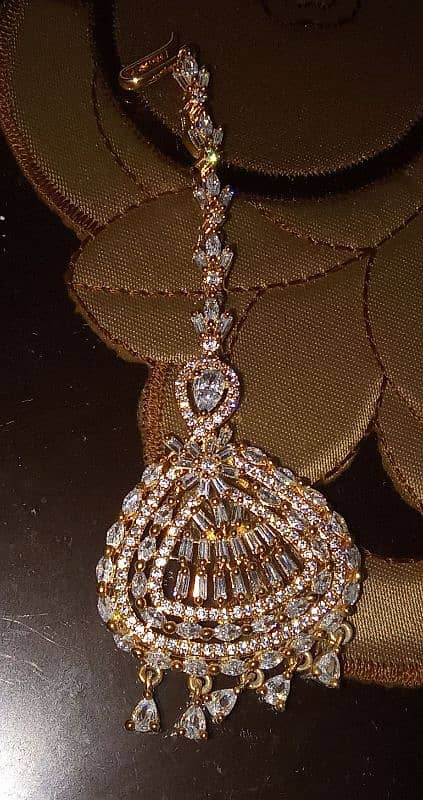 One Carat Zircon Bindhiya 5