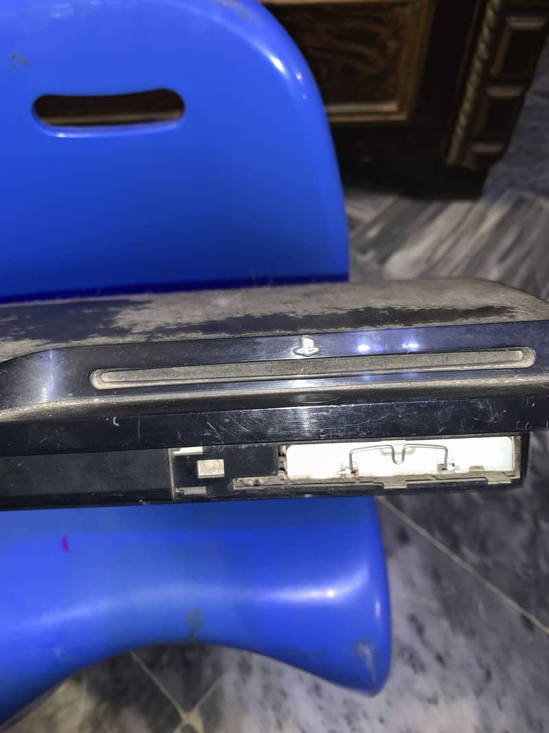 Ps3 for sell jailbreak with two controllers 0
