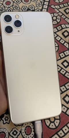 Iphone 11 pro max 256gb, non pta 10/10 genuine condition