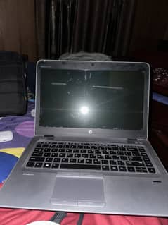 Hp 840 G3 Laptop 9/10 condition