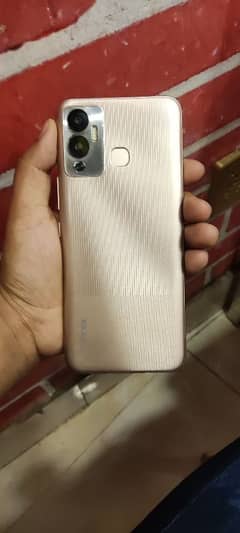 Infinix hot 12 play Ram 4 memory 64