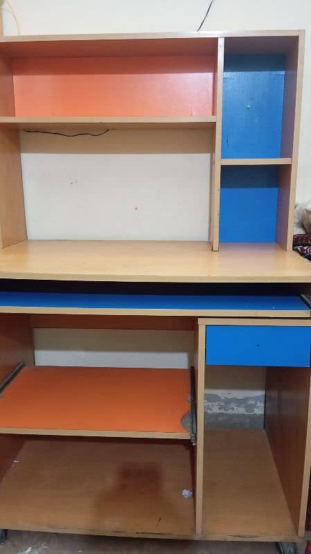 cupboard and computer rack 4
