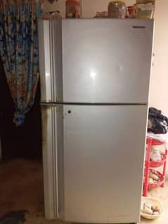 Hitachi fridge