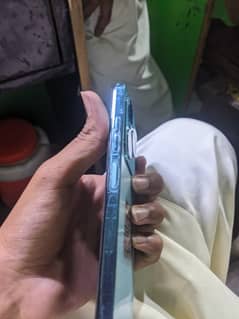 8+8/256gb