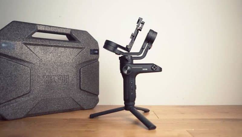 Zhiyun Weebil Lab Gimbal Gimble Stabilizer 4