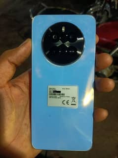 Realme 12 | 8/256 | 10/10