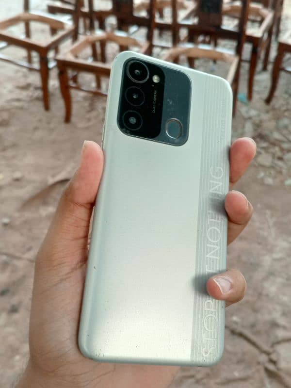Tecno spark 8c for sale with box condition 10/10 all okay. 7