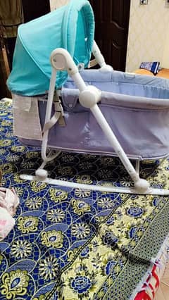 baby cot