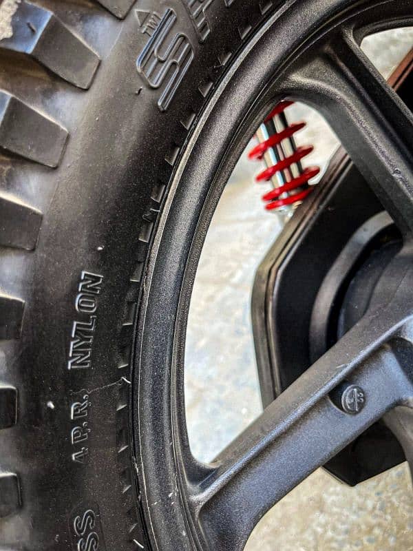 Honda CB15F 10