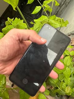 Oppo F 17 Pro