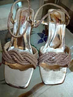 Trendy Heels