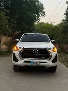 Toyota Hilux 2021
