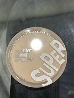 Febble cushion foundation 01