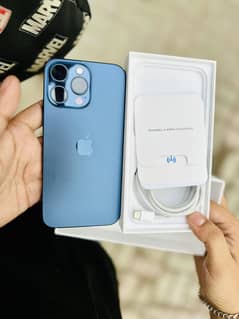iPhone 15 Pro Max - Blue Titanium - 256 GB - LLA - Just Box Open