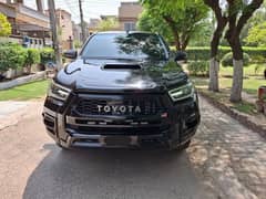 Toyota Hilux Revo V Automatic 2017
