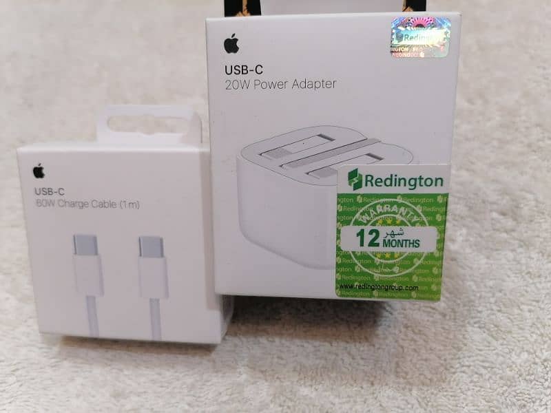 i Phone orignal california 3pin 20w charger with cable 0