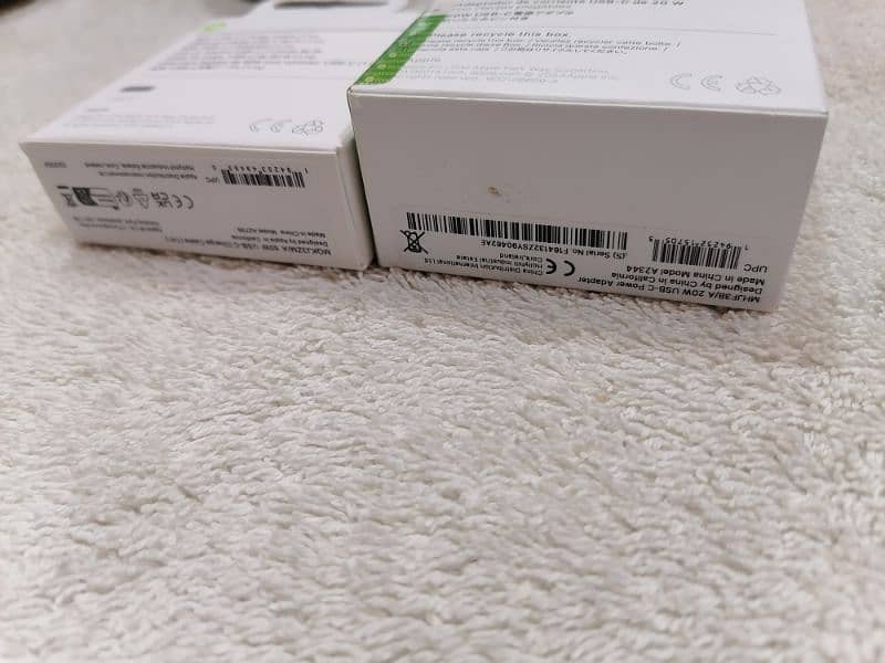 i Phone orignal california 3pin 20w charger with cable 4