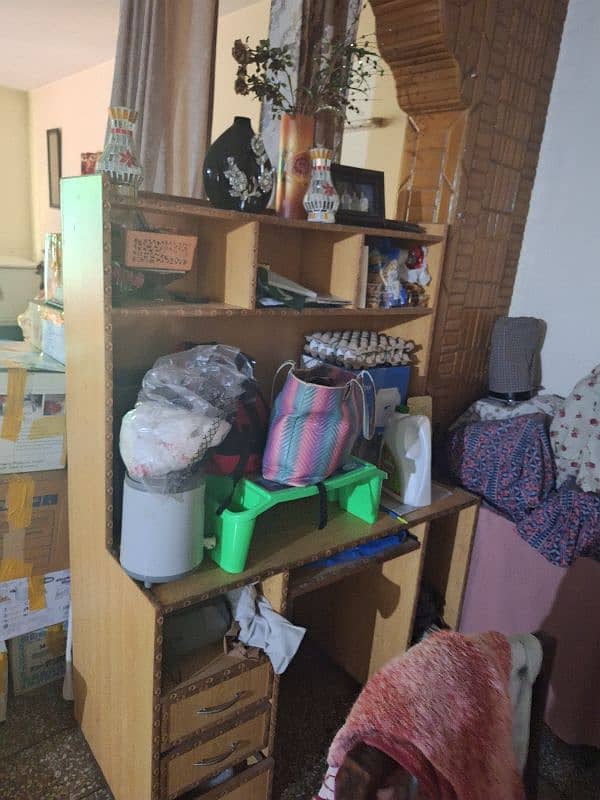 Computer Table with Shelf 2